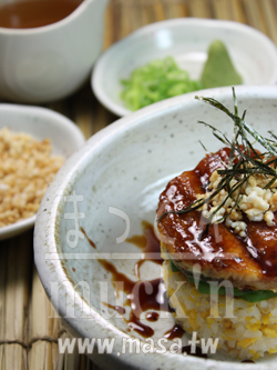 日本料理食譜,夏天料理,鰻魚食譜-『土曜丑の日』創意 ひつまぶし Hitsu-mabushi 鰻魚飯