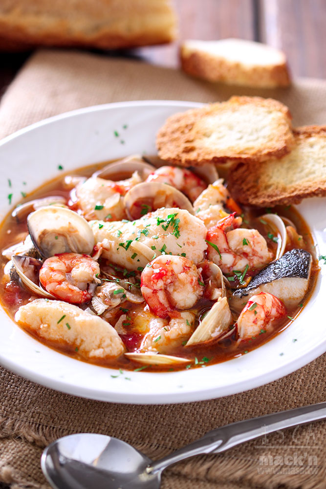 火鍋食譜, 海鮮食譜, 年菜食譜-超級豐富！南法海鮮湯