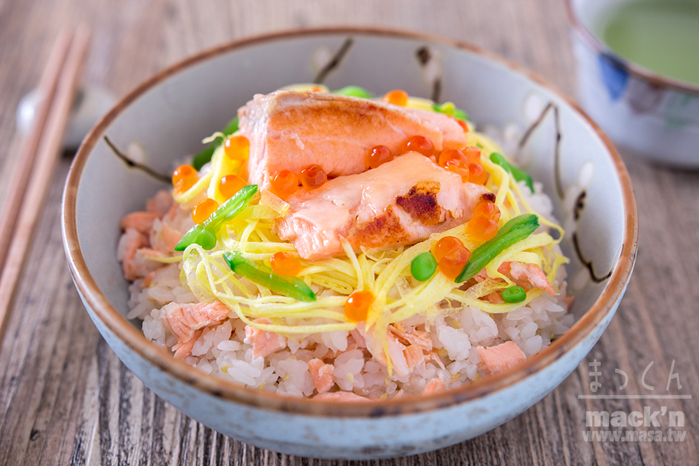 海鮮食譜-鹽麴烤鮭魚親子散壽司
