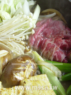 火鍋料裡,冬天料理-給料日的晚上必須料理!! Sukiyaki 壽喜燒