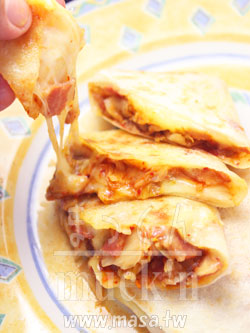 下酒食譜-即席Kimchee泡菜Burrito/墨西哥麵餅捲